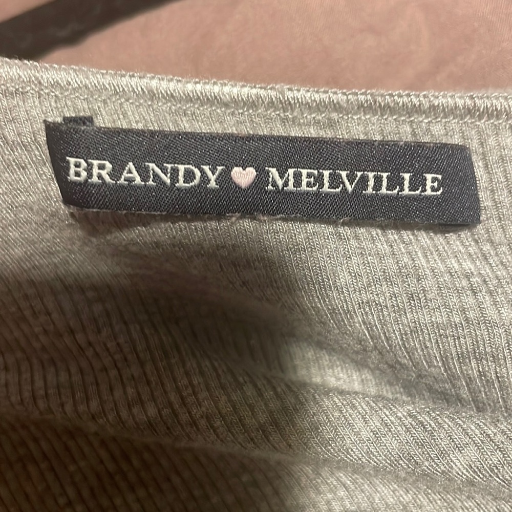 BRANDY MELVILLE SHIRT size small. Cute for the winter